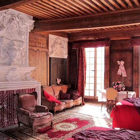 Konukevi Chateau De Bardonenche *